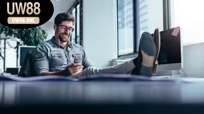 choi-uw88-khong-can-tai-app