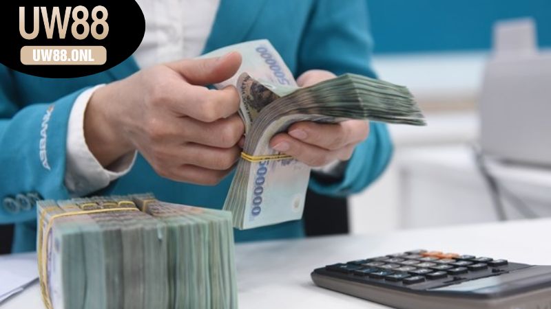 uw88-co-ho-tro-ngan-hang-nao